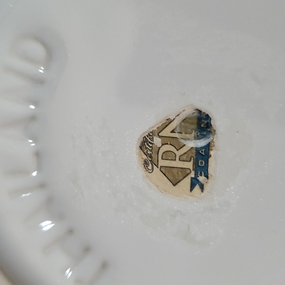 31)  UNITED STATES NAVY Coffee Cup-White/Blue/Yellow-Eagle Flying-15oz-EC - Picture 6 of 7